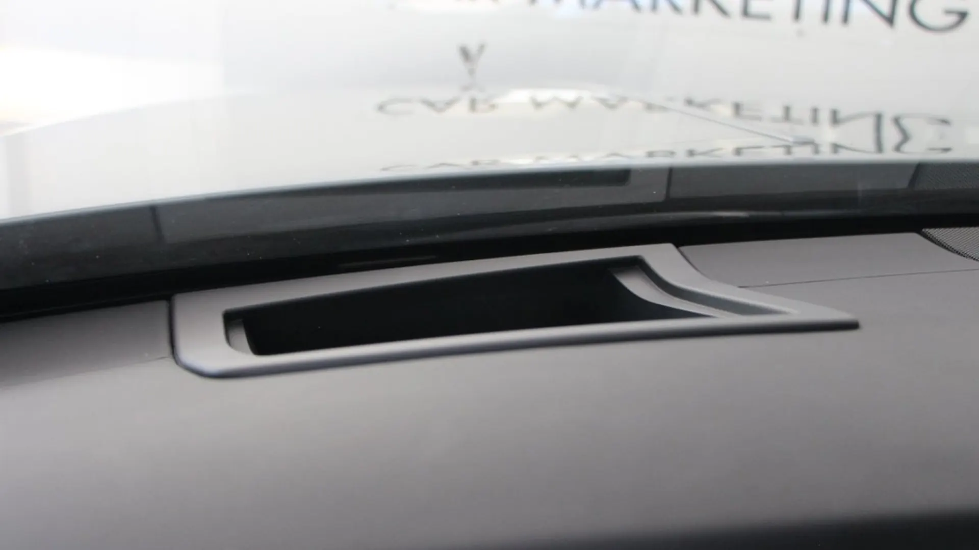 Rolls-Royce Wraith — photo 15