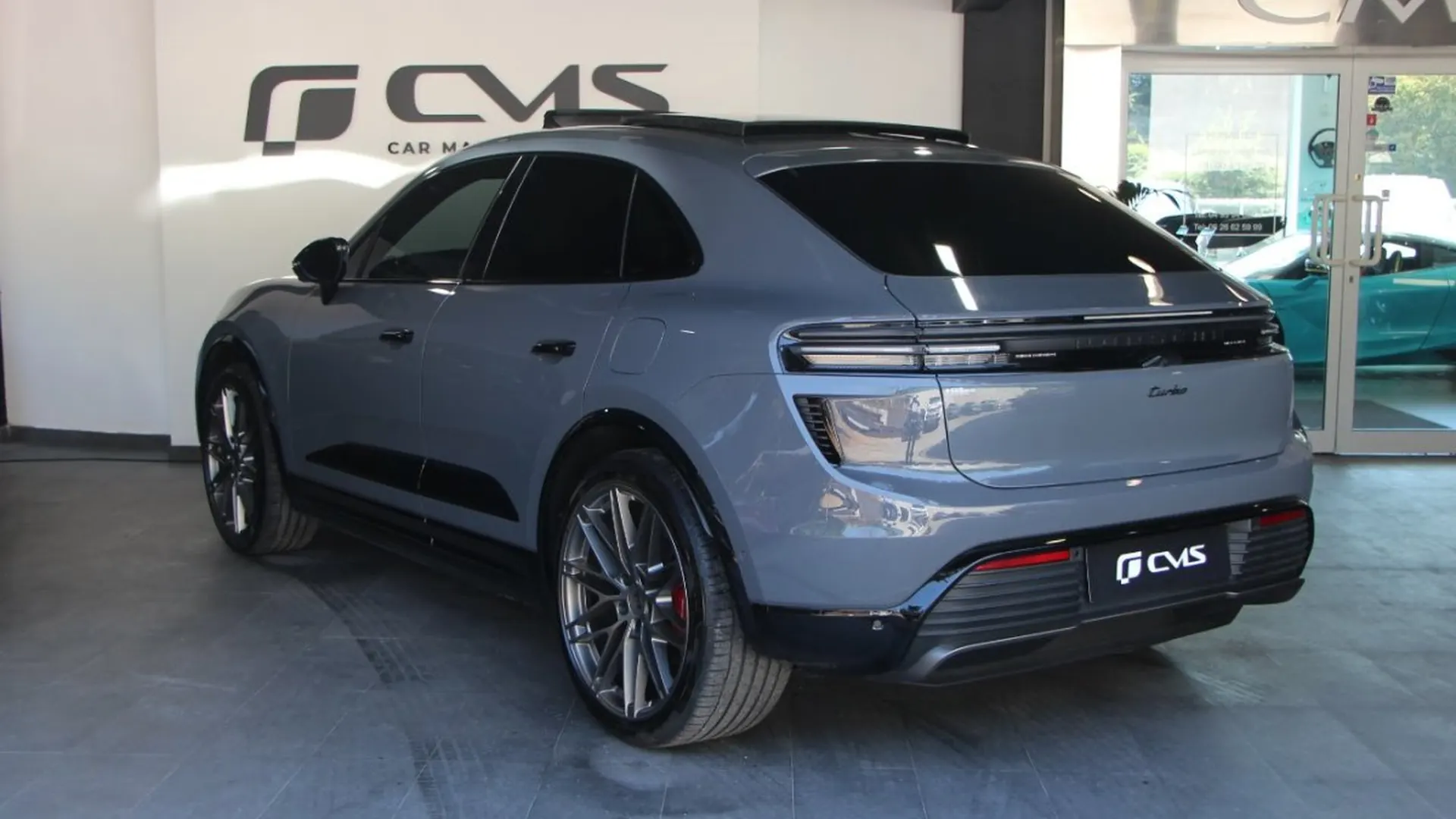 Porsche Macan — photo 3