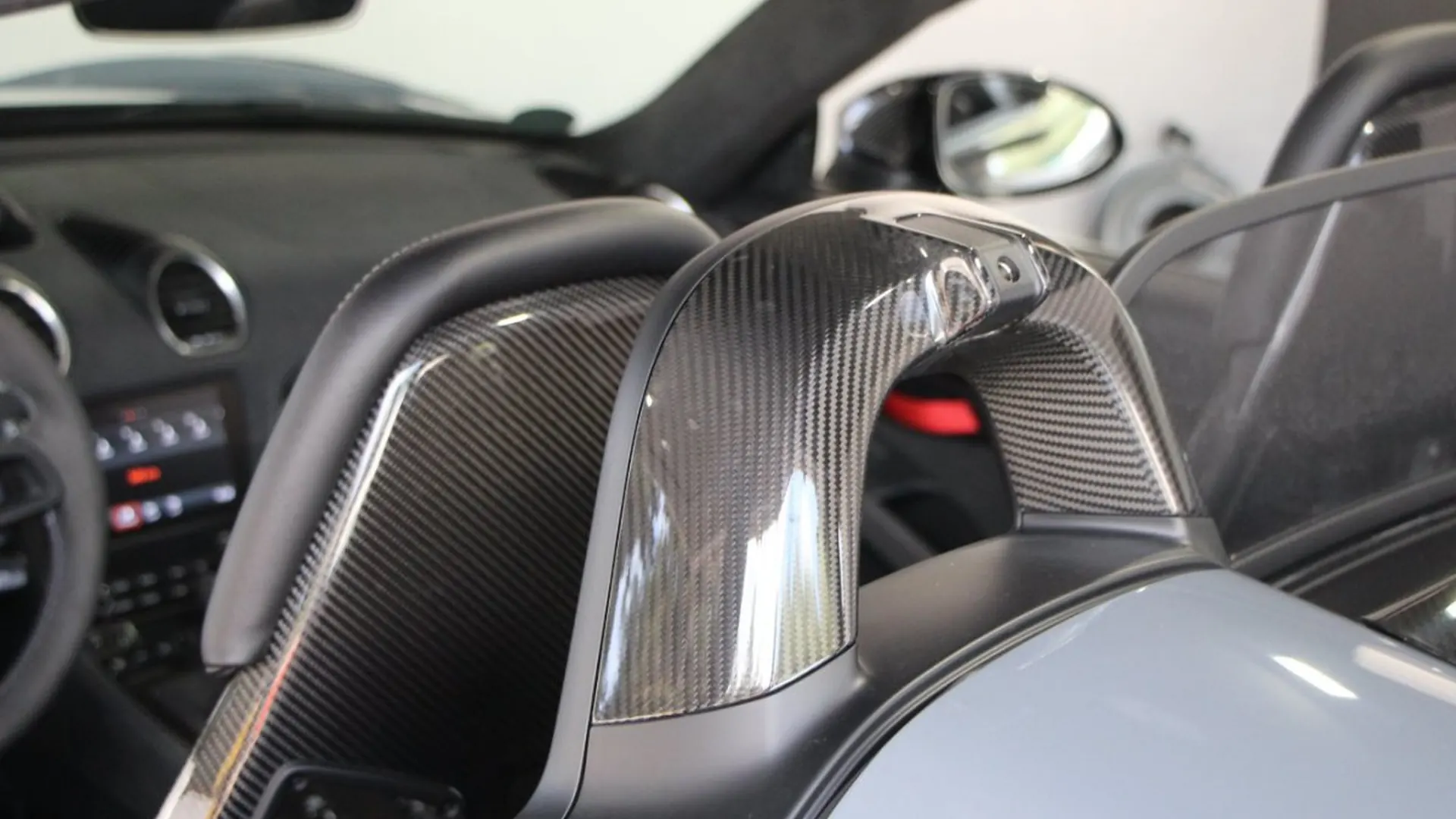 Porsche Boxster — photo 11