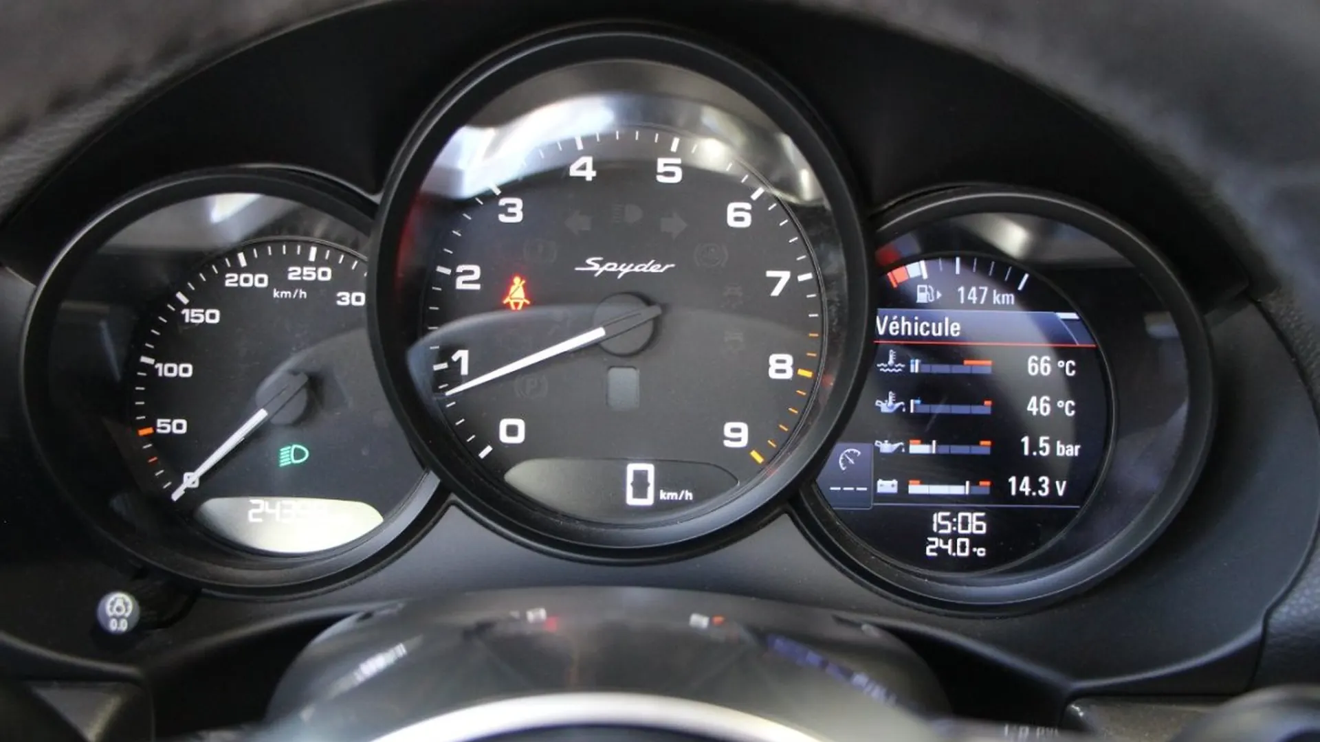 Porsche Boxster — photo 19