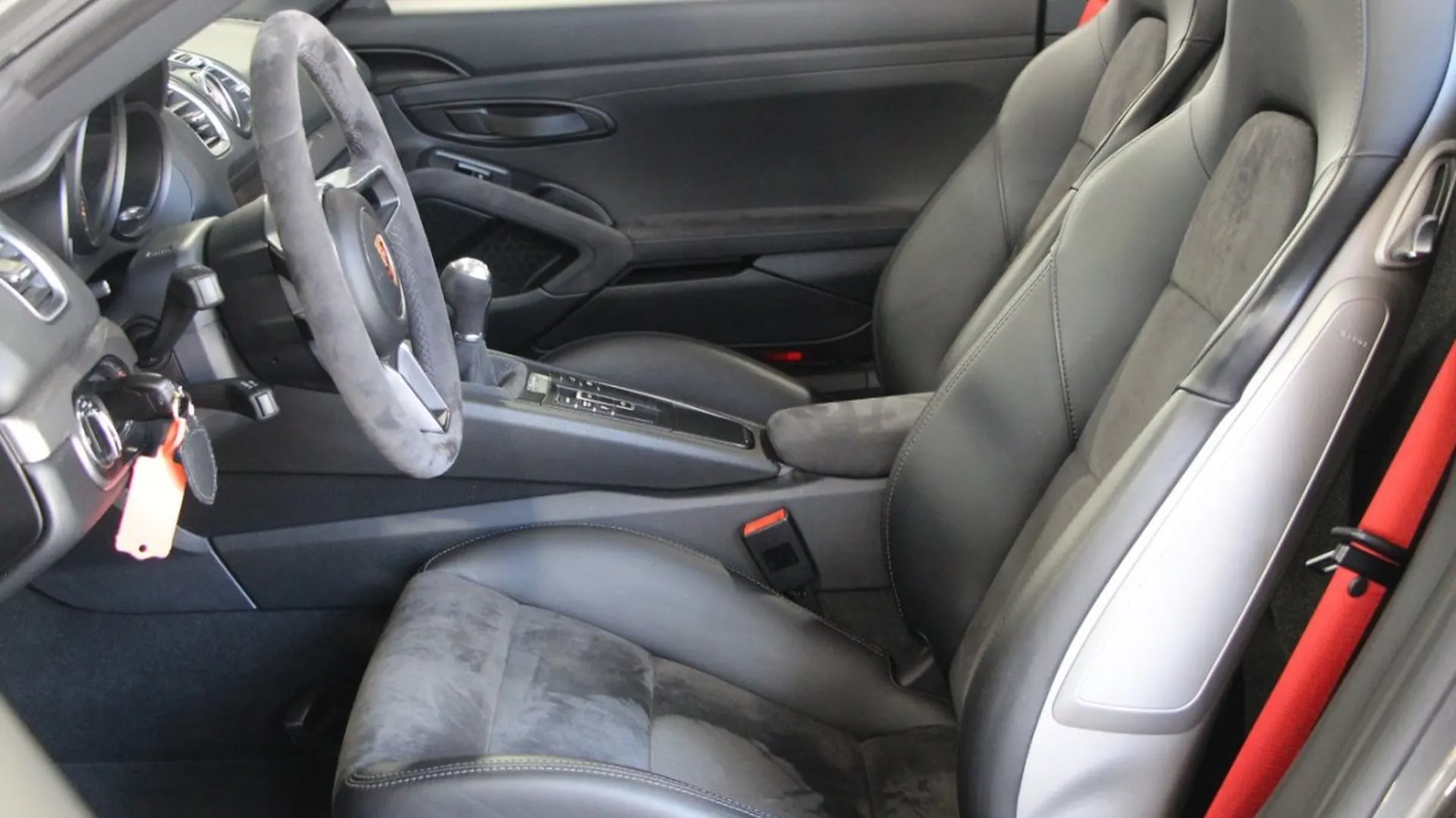 Porsche Boxster — photo 14