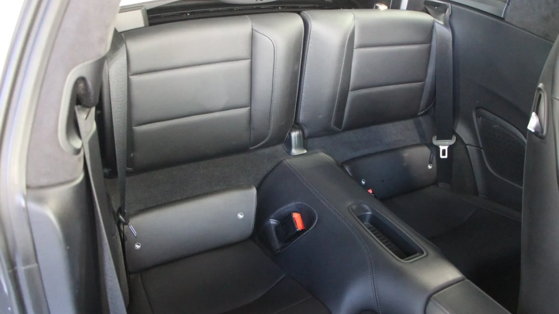 Porsche 911 — photo 29