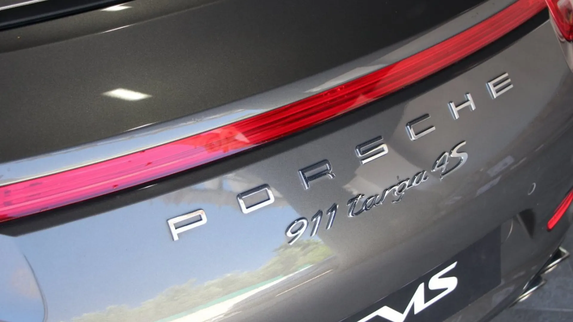 Porsche 911 — photo 6