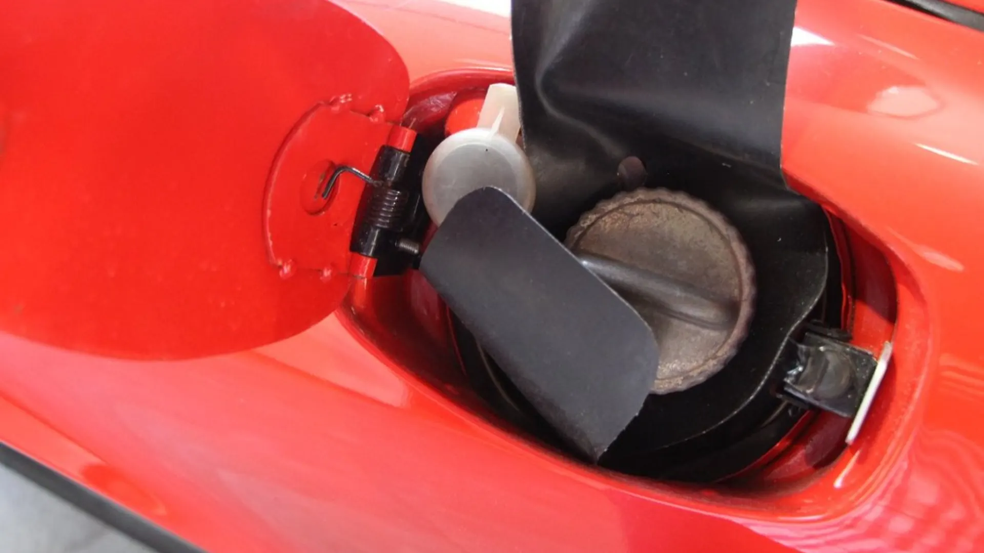 Porsche 911 — photo 29