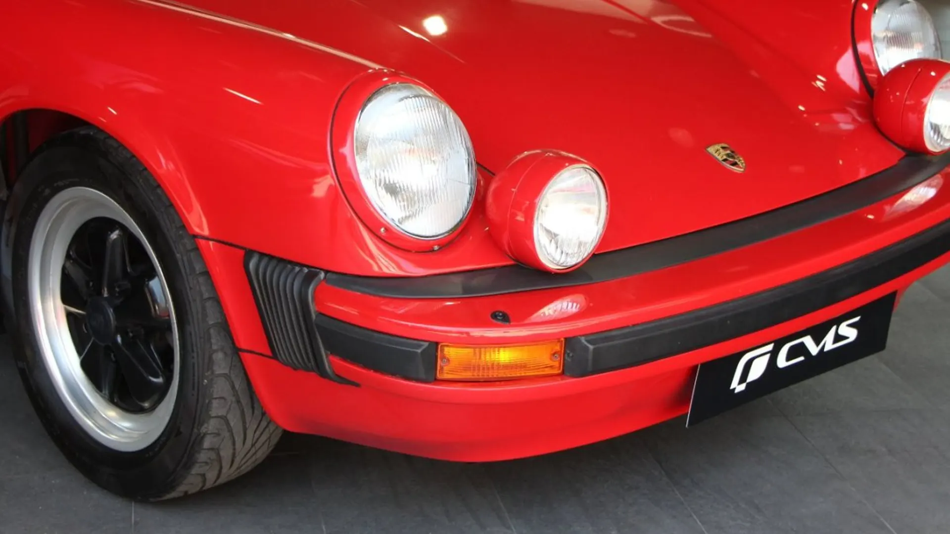 Porsche 911 — photo 3