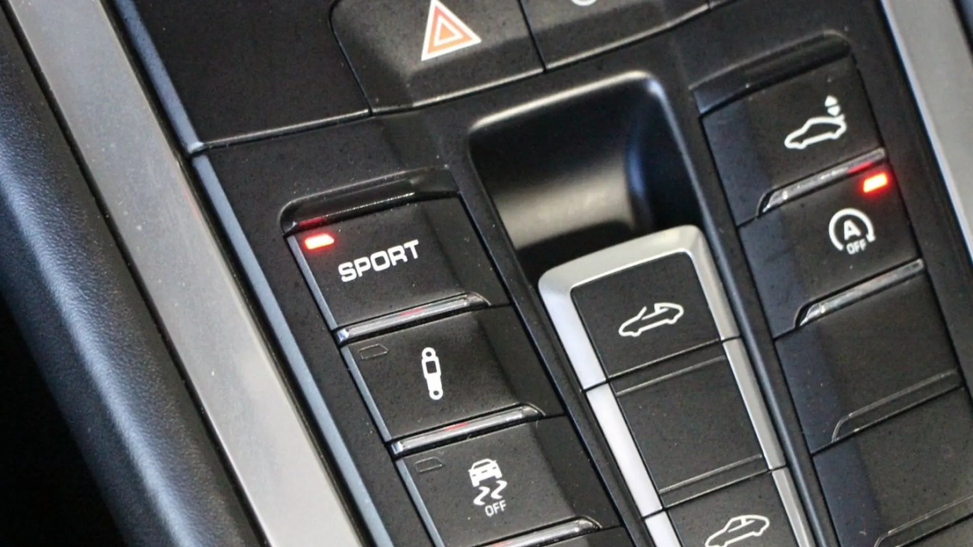 Porsche 911 — photo 22