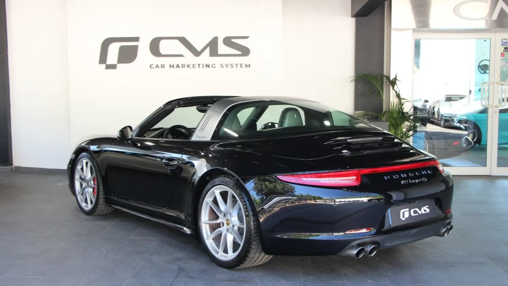 Porsche 911 — photo 6