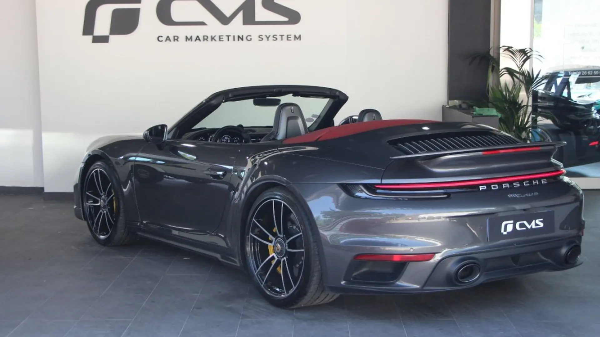 Porsche 911 — photo 5