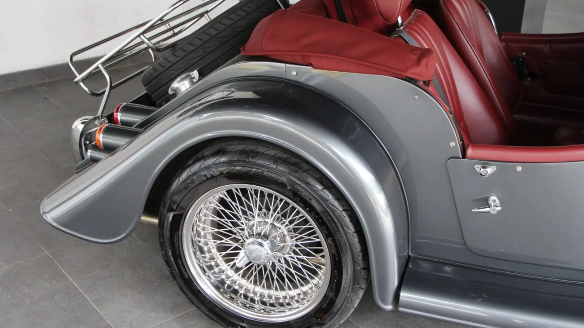 Morgan Roadster — photo 4