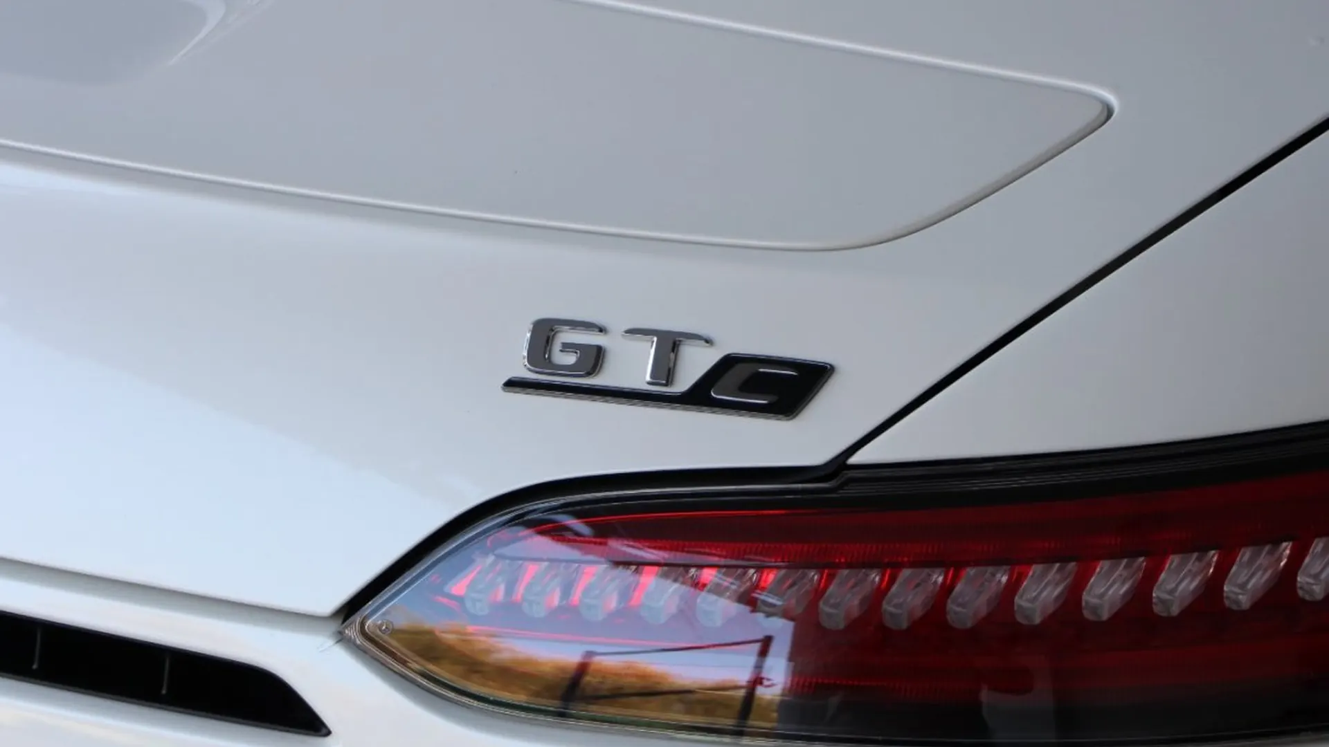 Mercedes-Benz AMG GT — photo 34