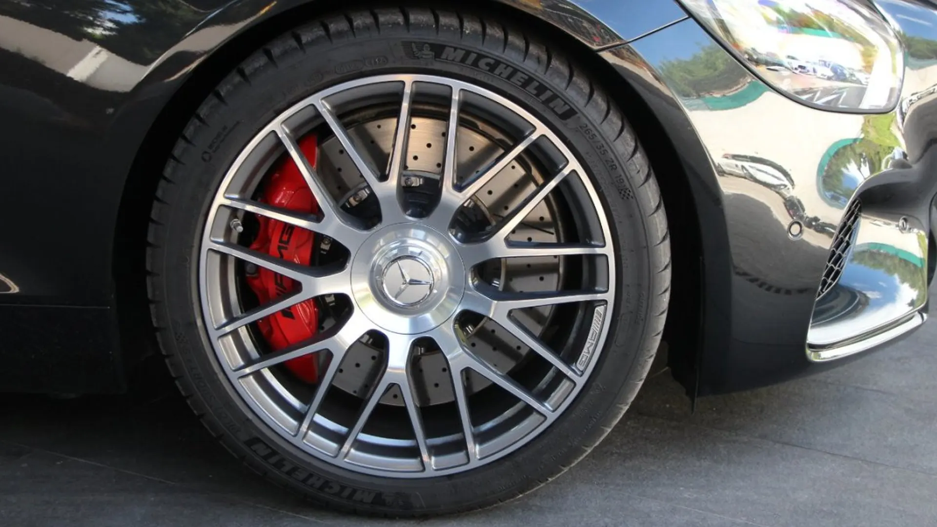 Mercedes-Benz AMG GT — photo 3