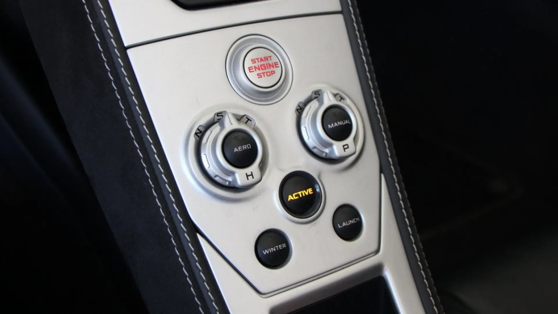 McLaren 650S — photo 20