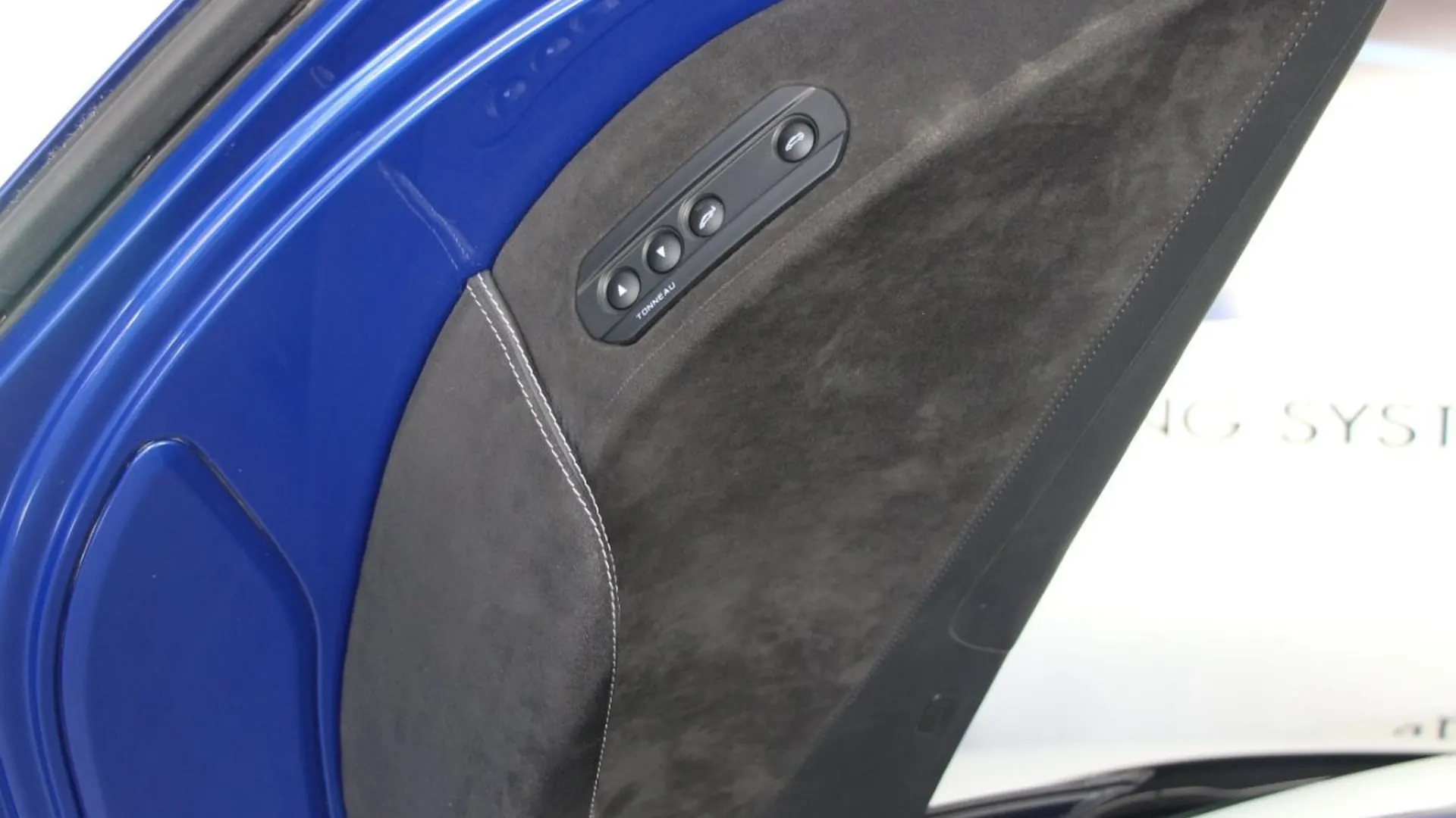 McLaren 650S — photo 15
