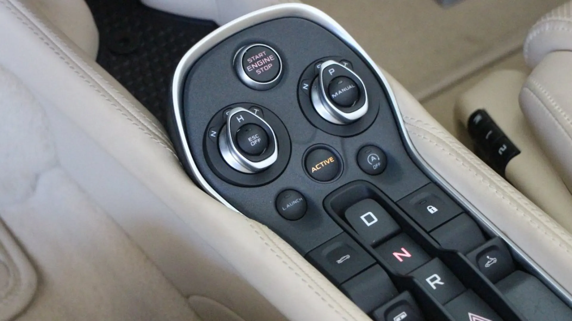 McLaren 570S — photo 21