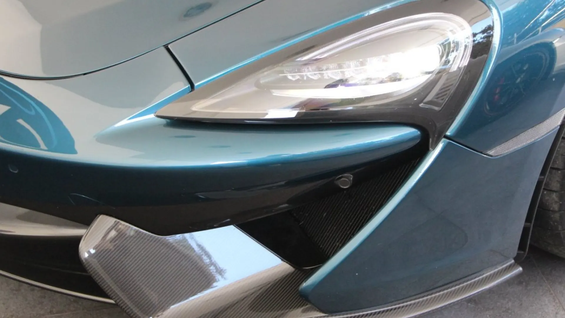 McLaren 570S — photo 7
