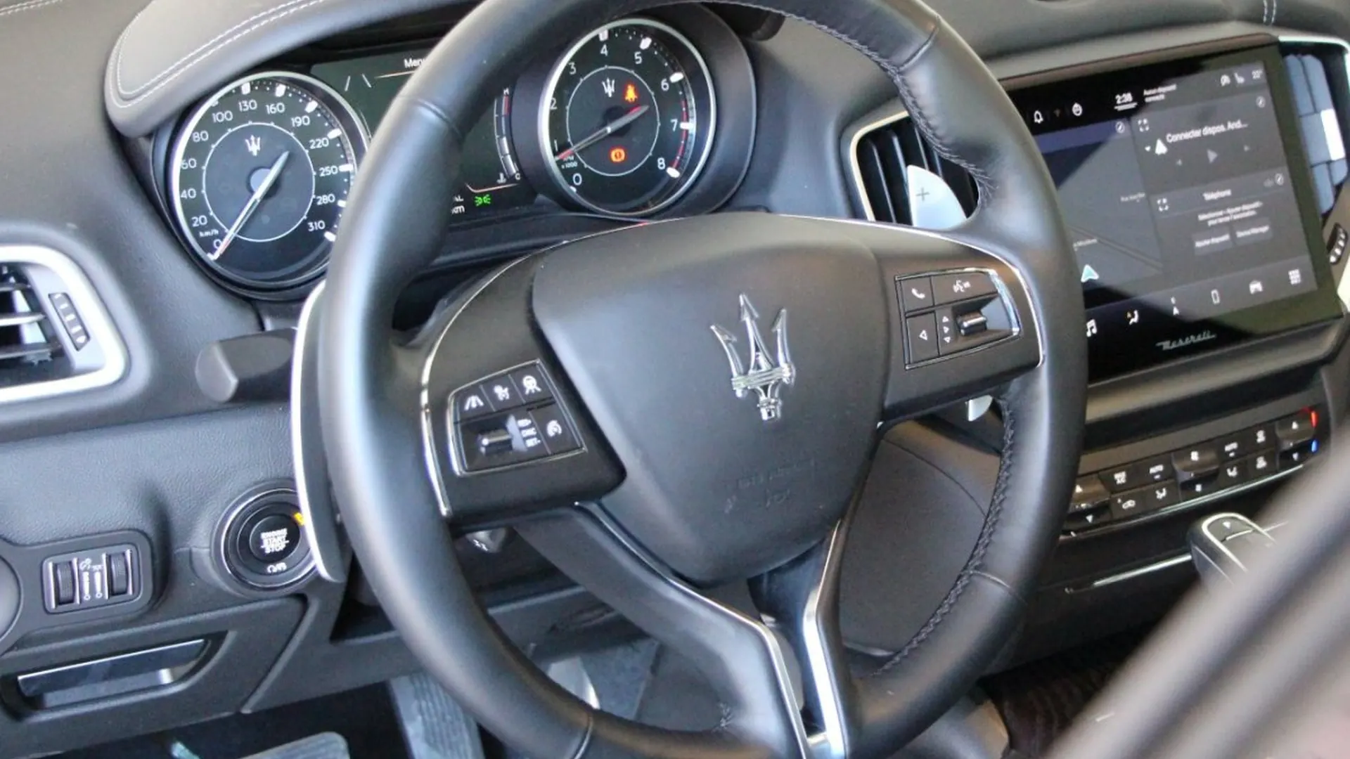 Maserati Ghibli — photo 15