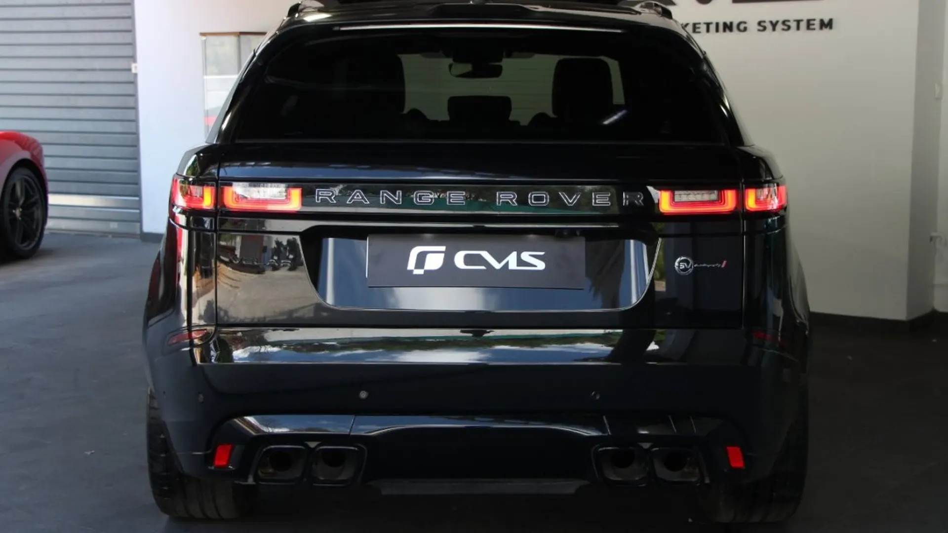 Land Rover Range Rover Velar — photo 6