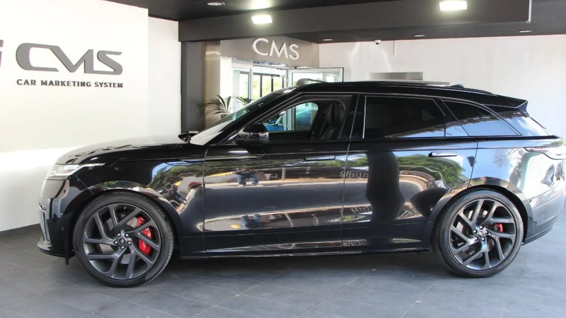 Land Rover Range Rover Velar — photo 5
