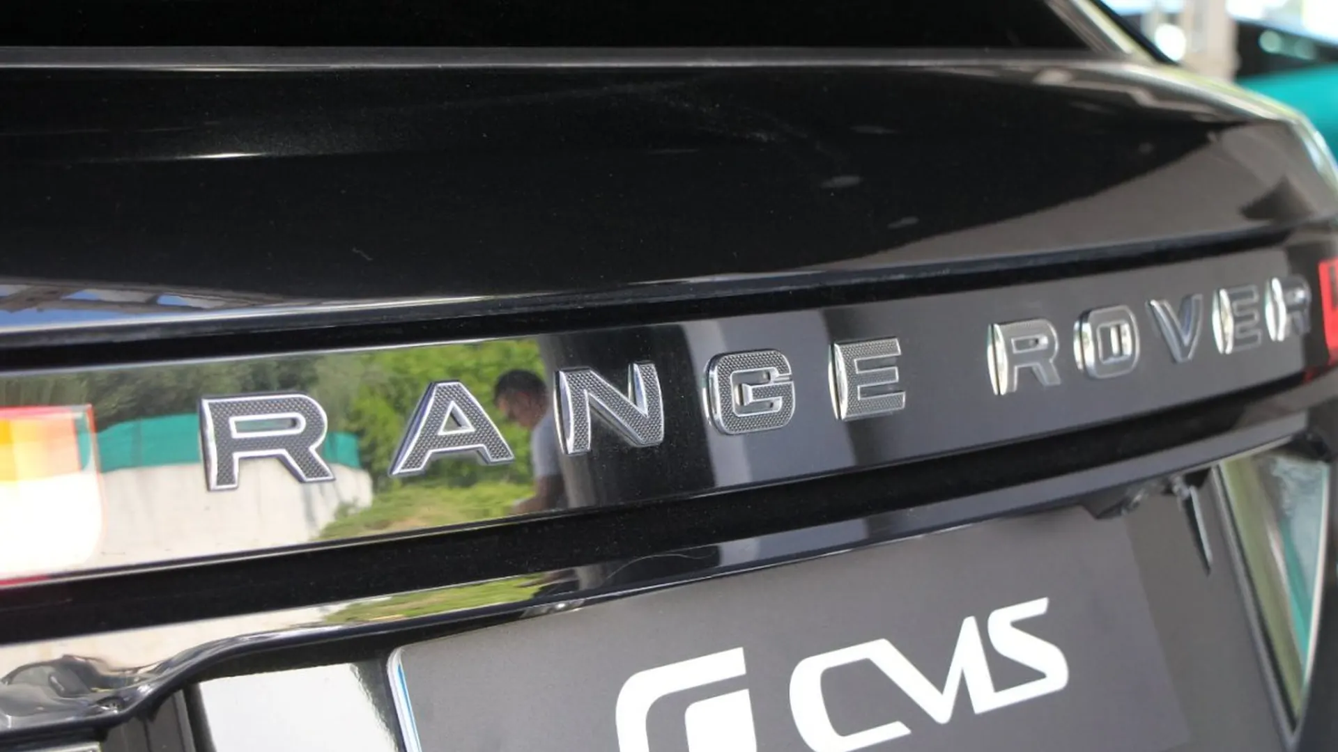 Land Rover Range Rover Velar — photo 7