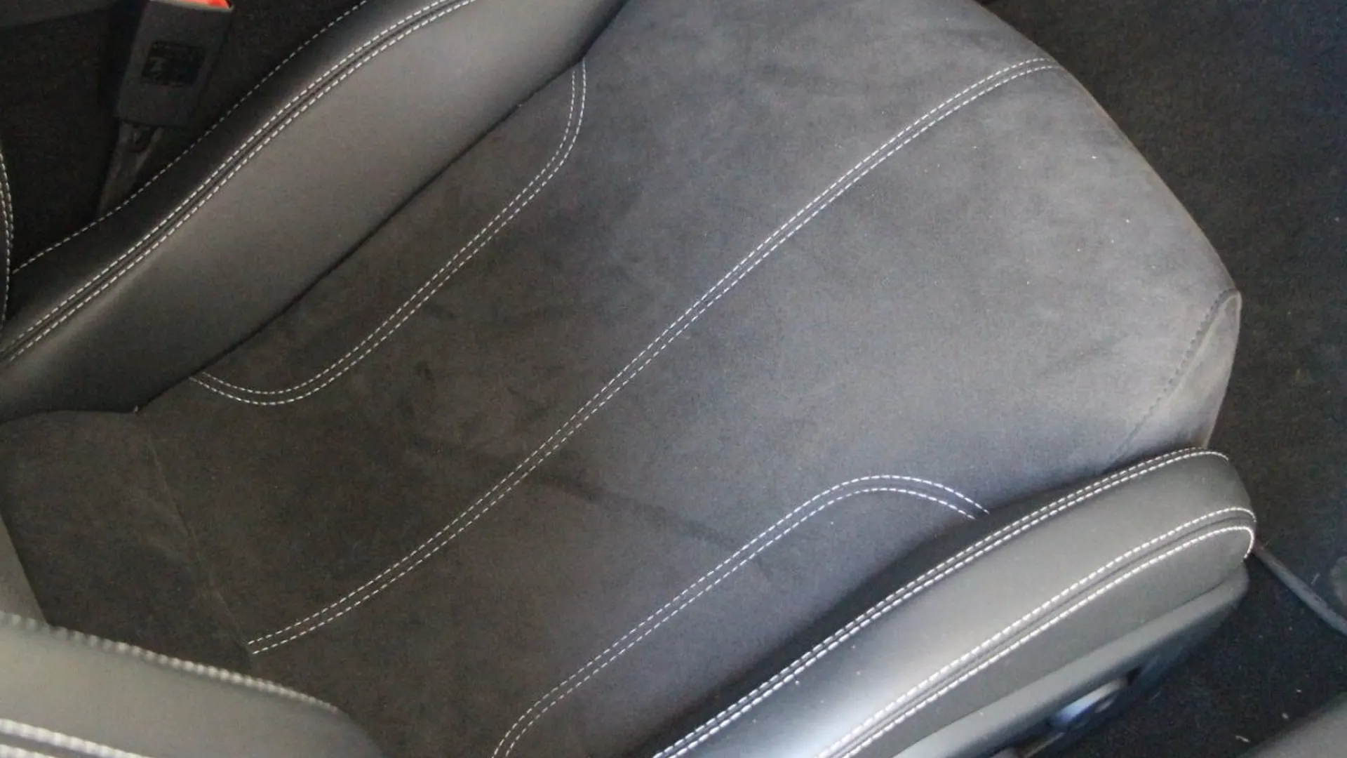 Lamborghini Huracan — photo 28