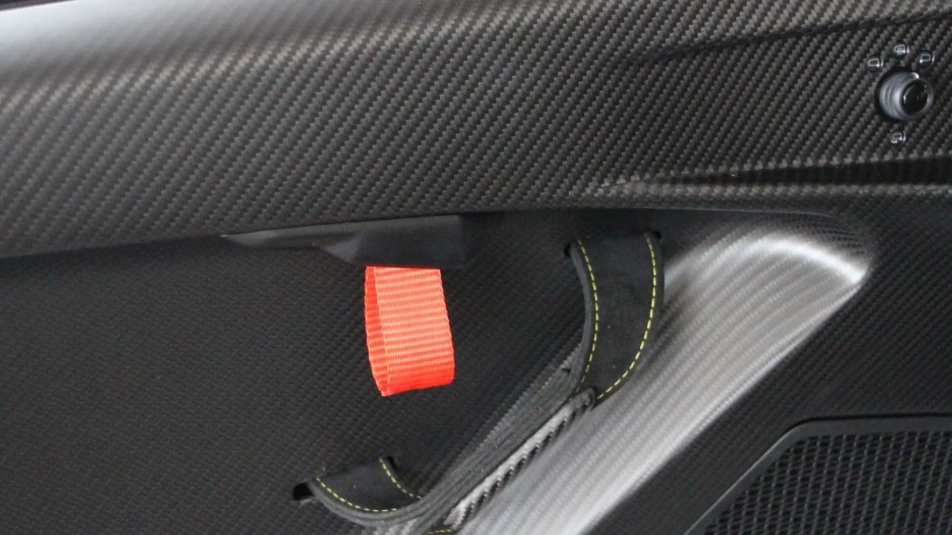 Lamborghini Huracan — photo 21