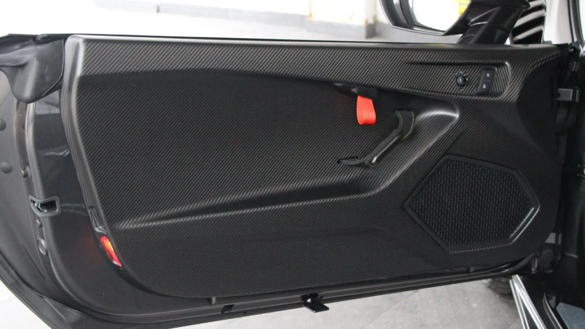 Lamborghini Huracan — photo 20