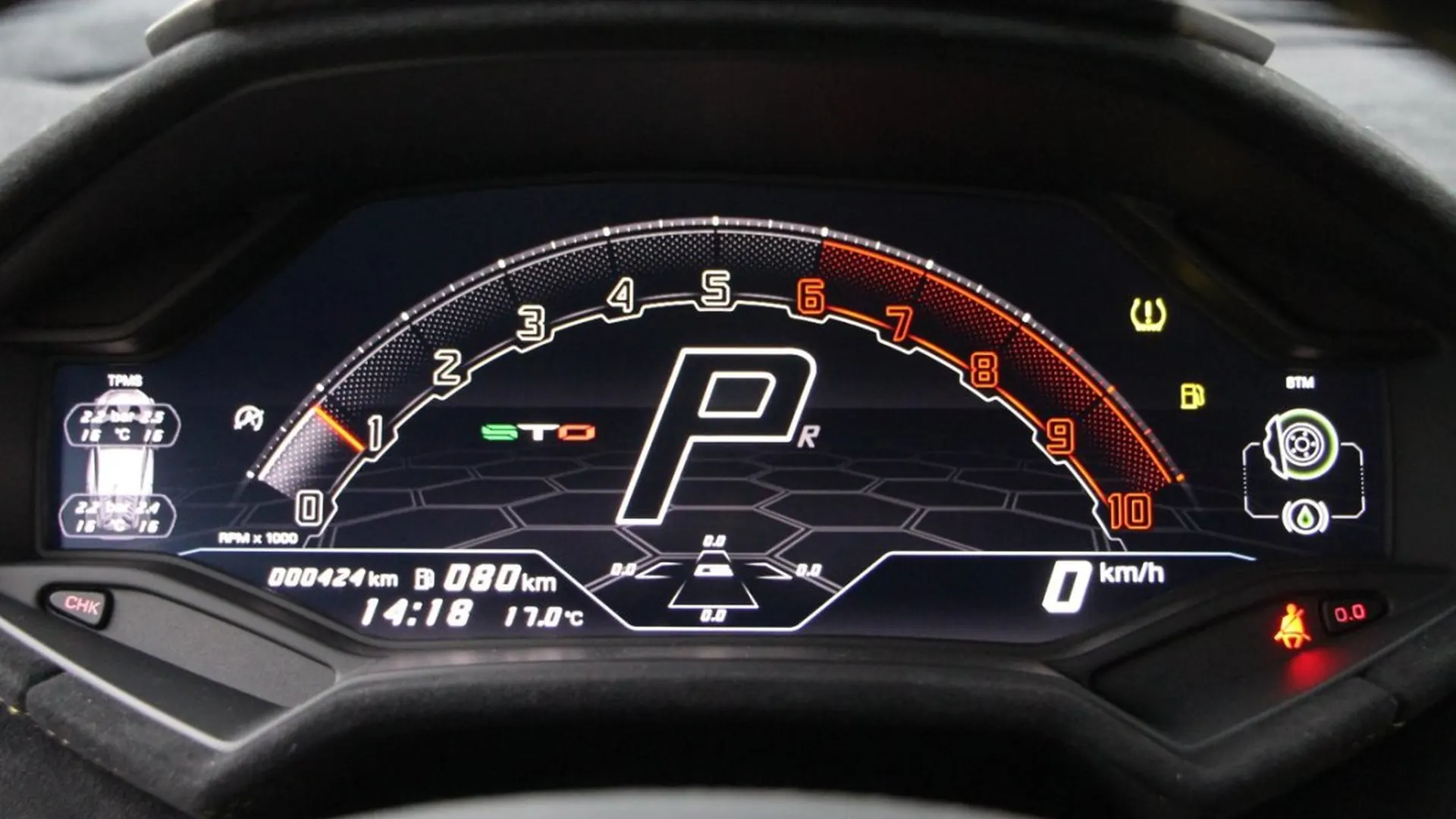 Lamborghini Huracan — photo 25