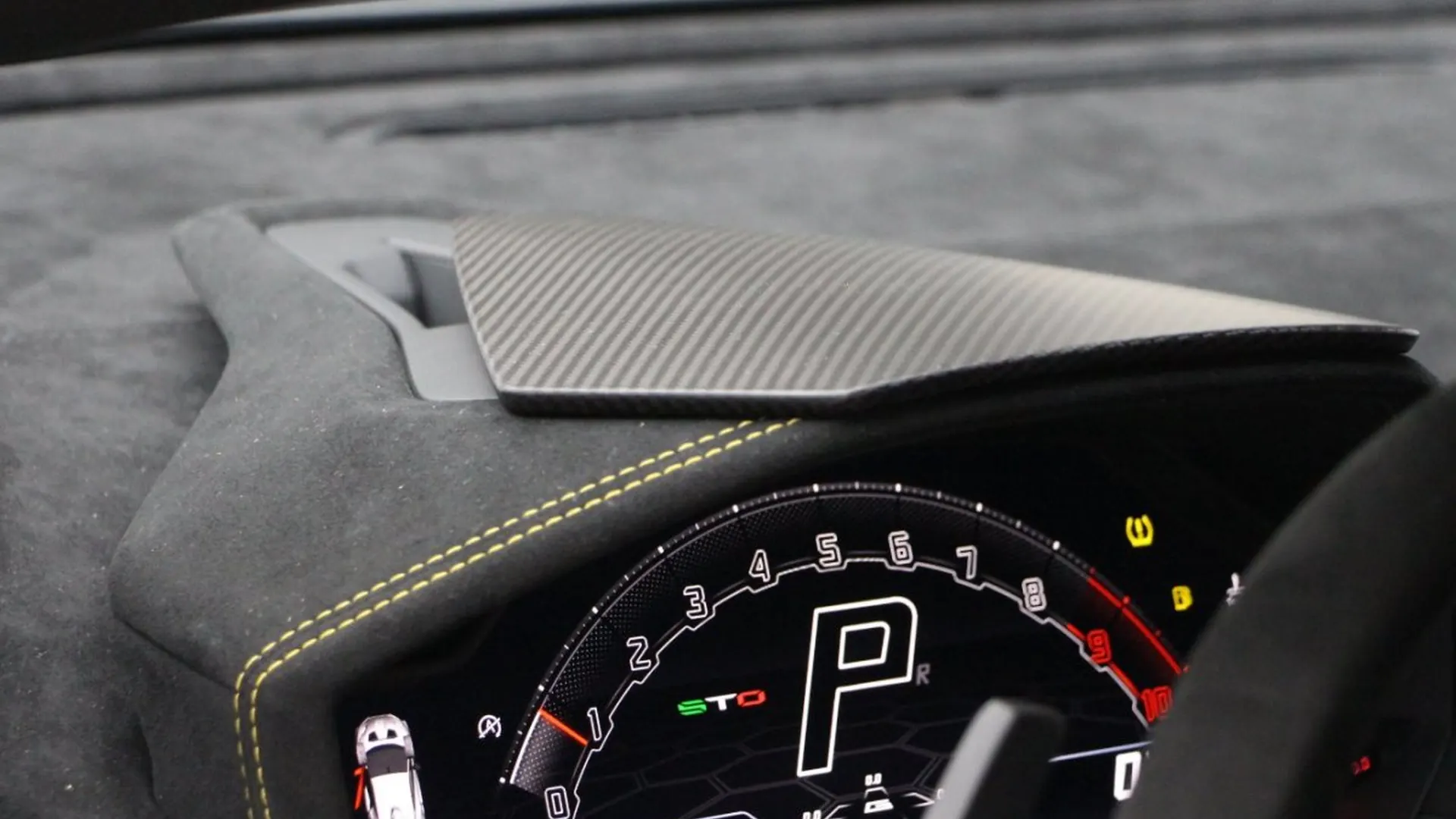 Lamborghini Huracan — photo 37