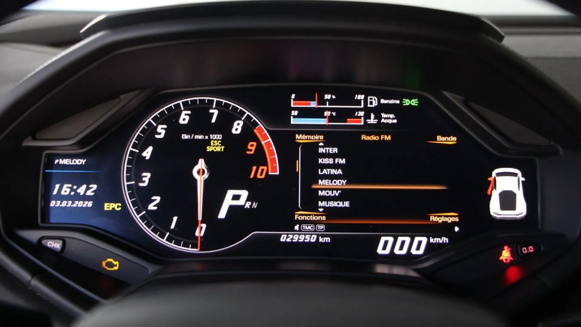 Lamborghini Huracan — photo 13