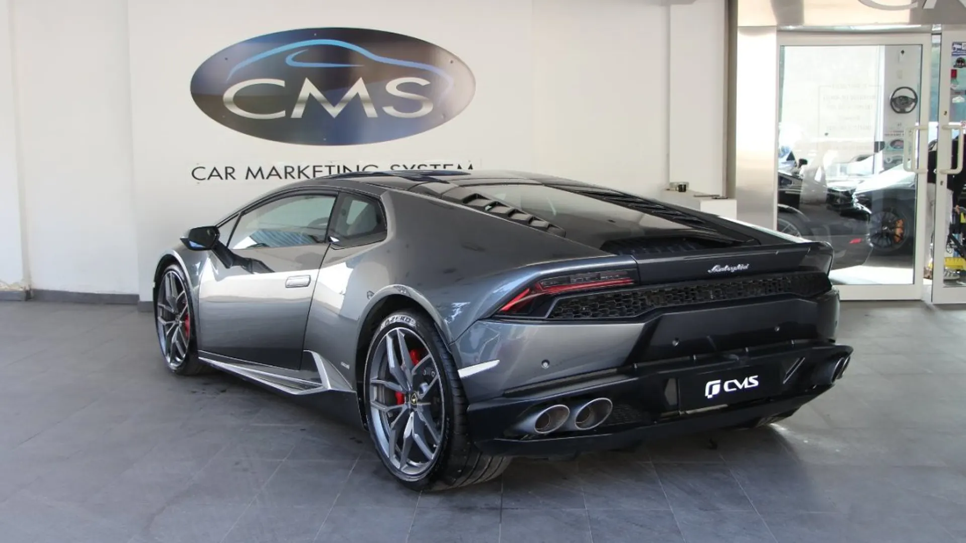 Lamborghini Huracan — photo 3