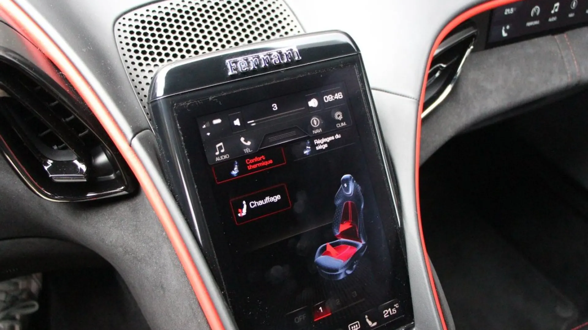 Ferrari Roma — photo 19
