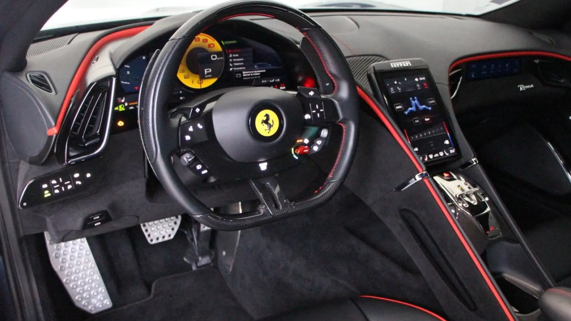 Ferrari Roma — photo 8