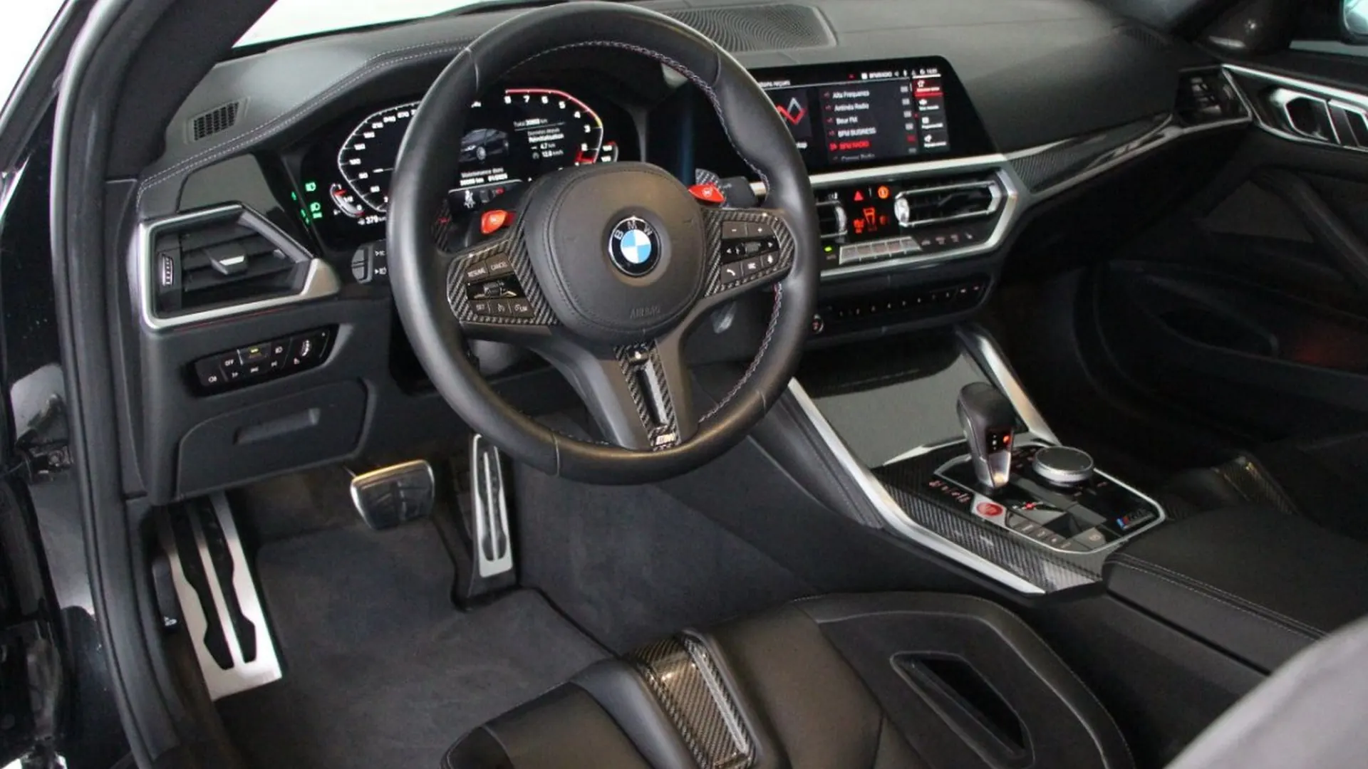 BMW M4 — photo 11