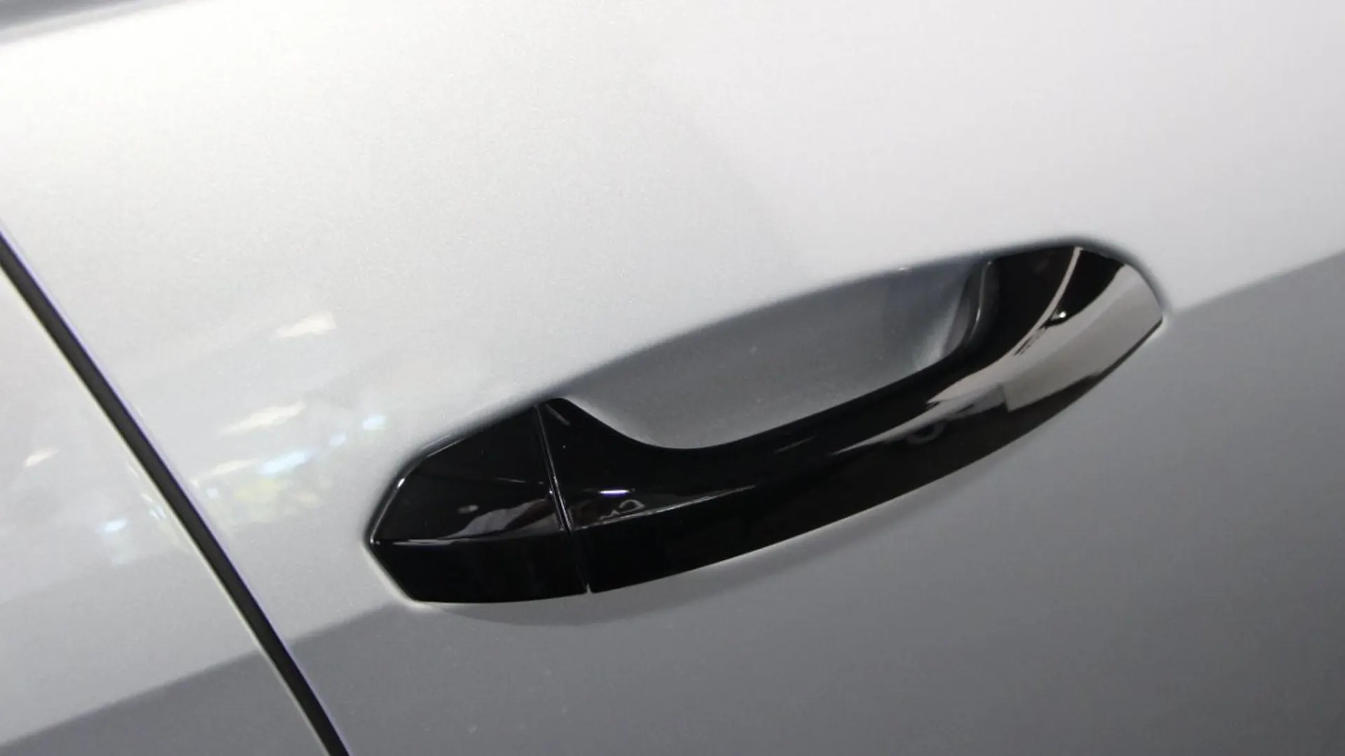 Audi RS6 — photo 10