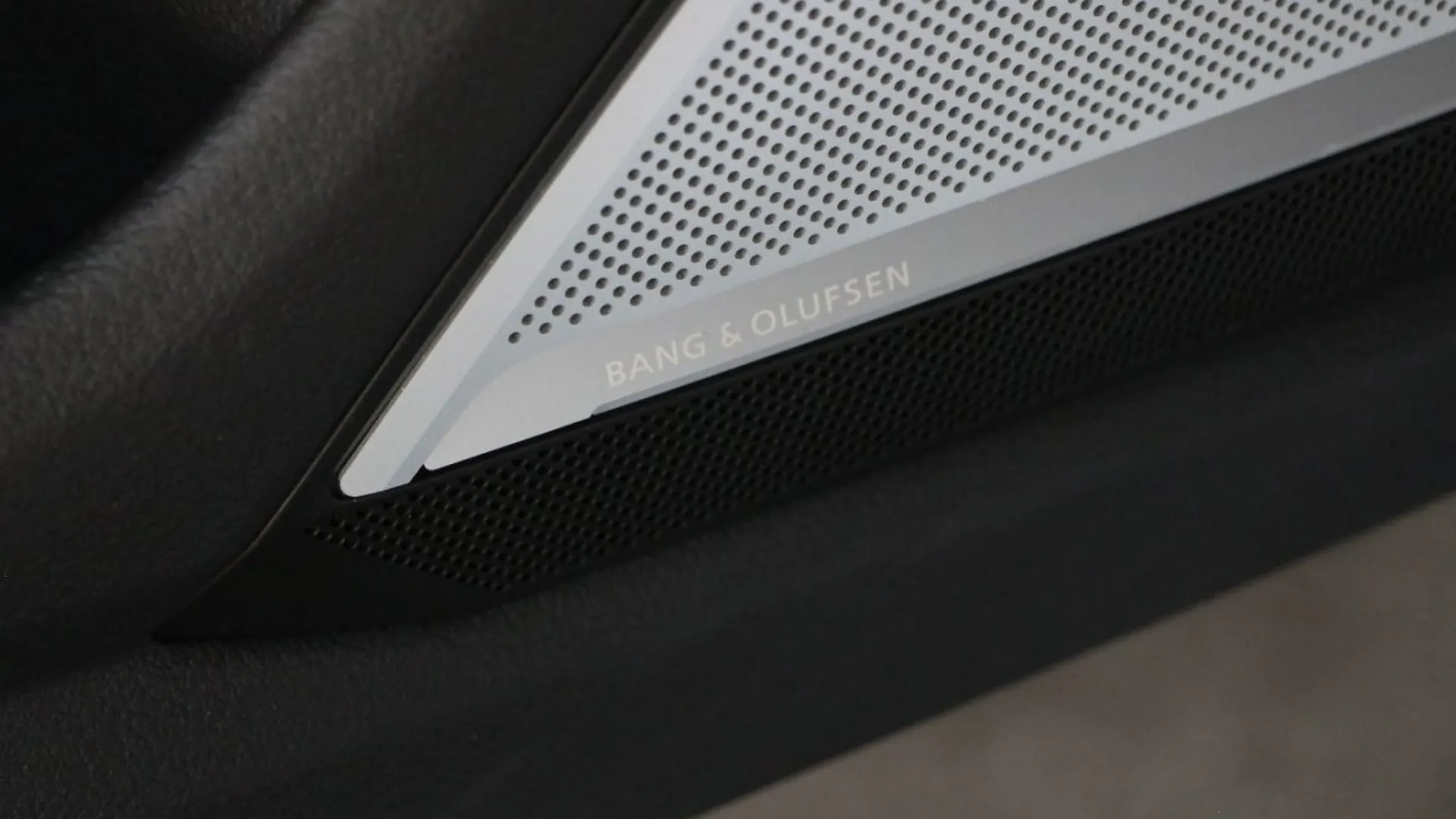 Audi RS6 — photo 19