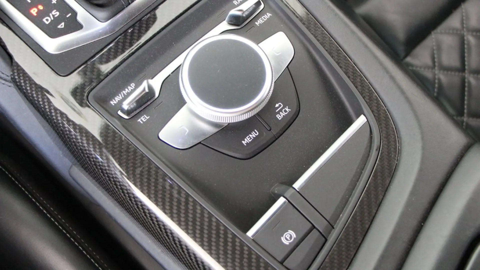 Audi R8 — photo 44
