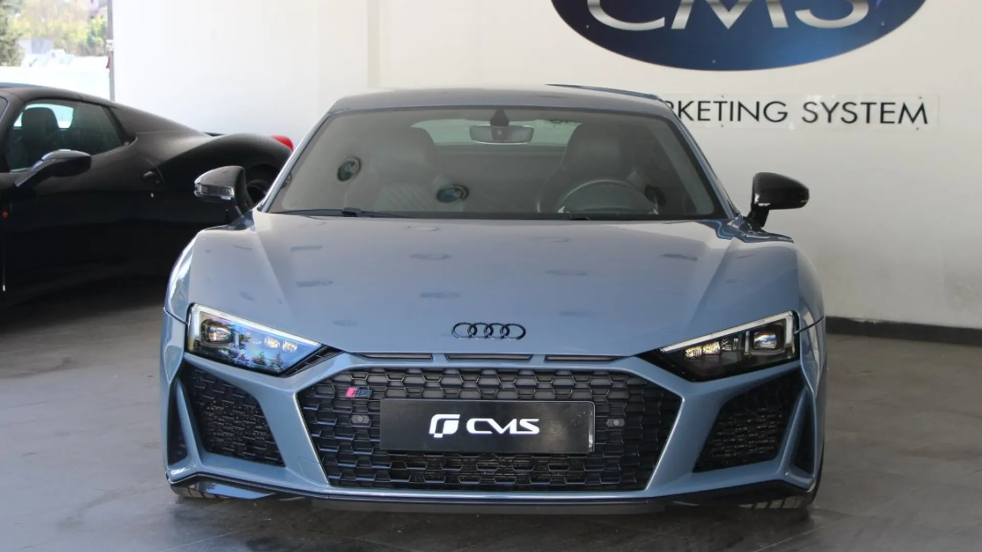 Audi R8 — photo 2