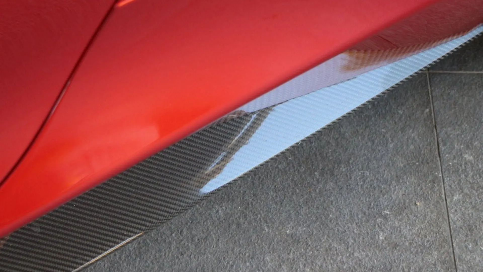 Aston Martin Vanquish — photo 6