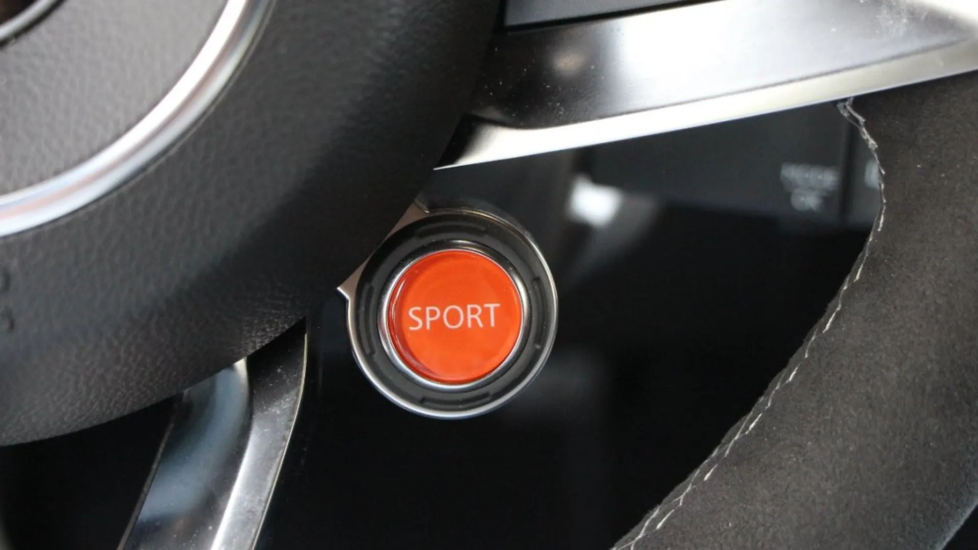 Alpine A110 — photo 34