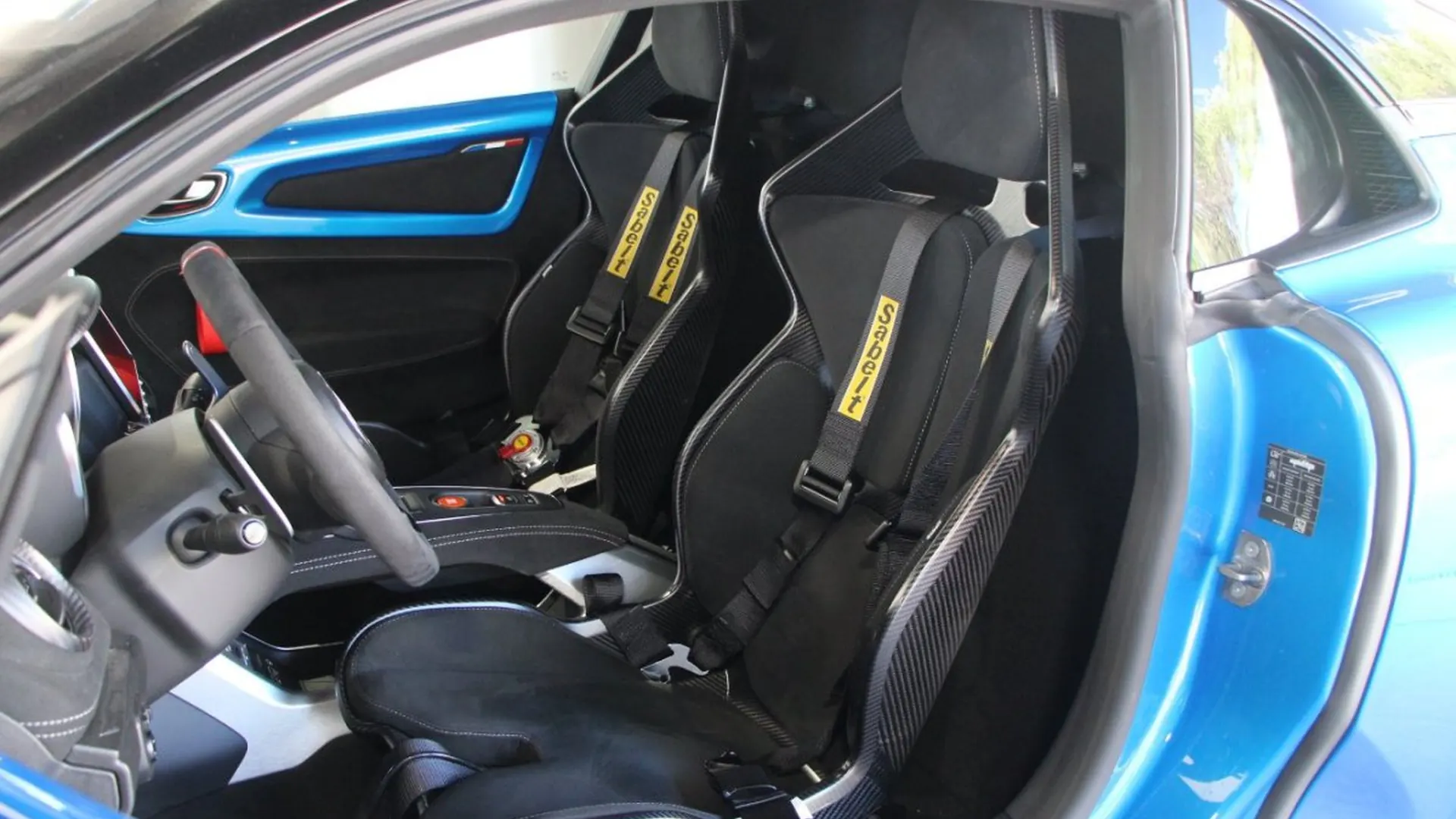 Alpine A110 — photo 17
