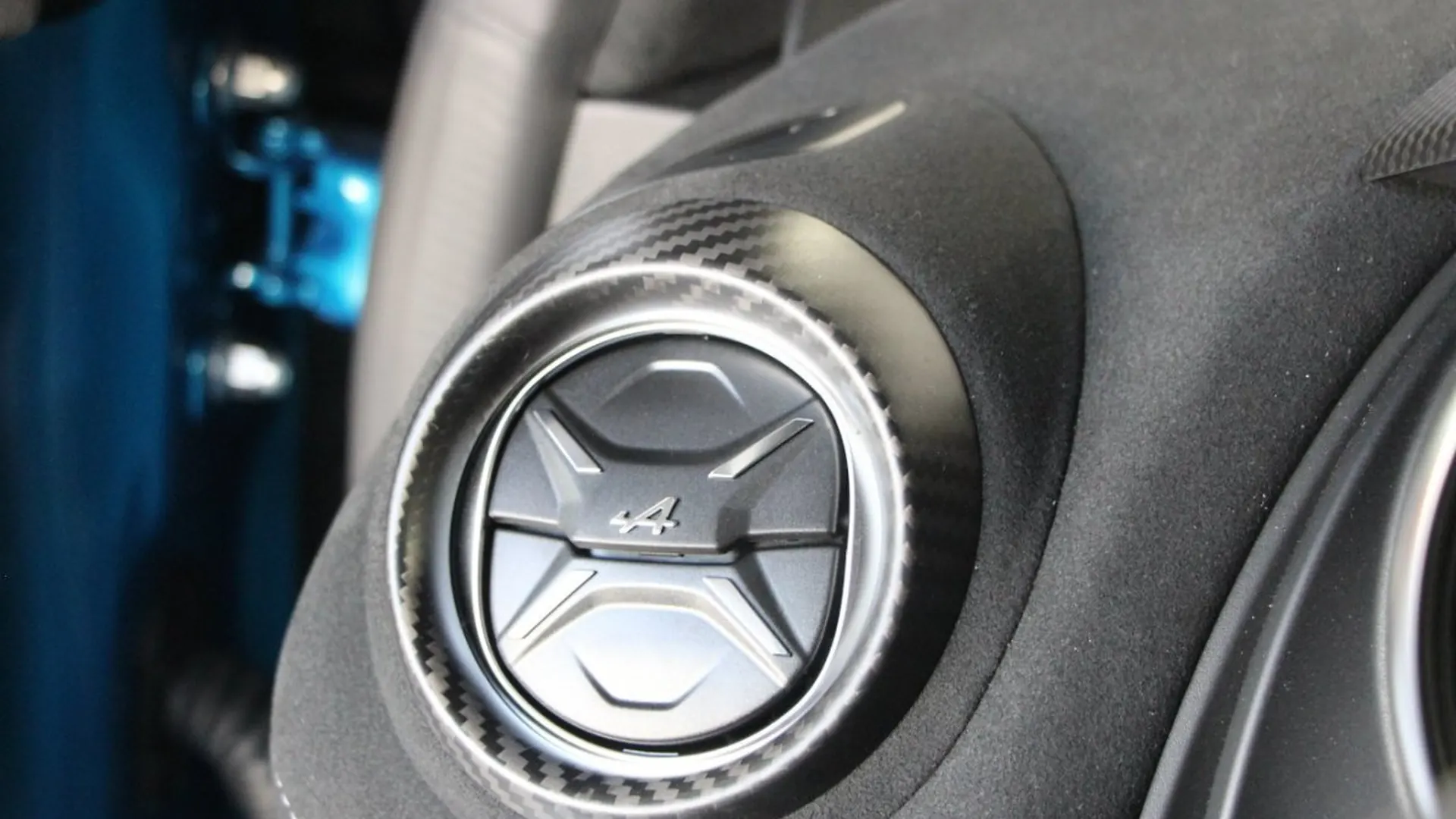 Alpine A110 — photo 22