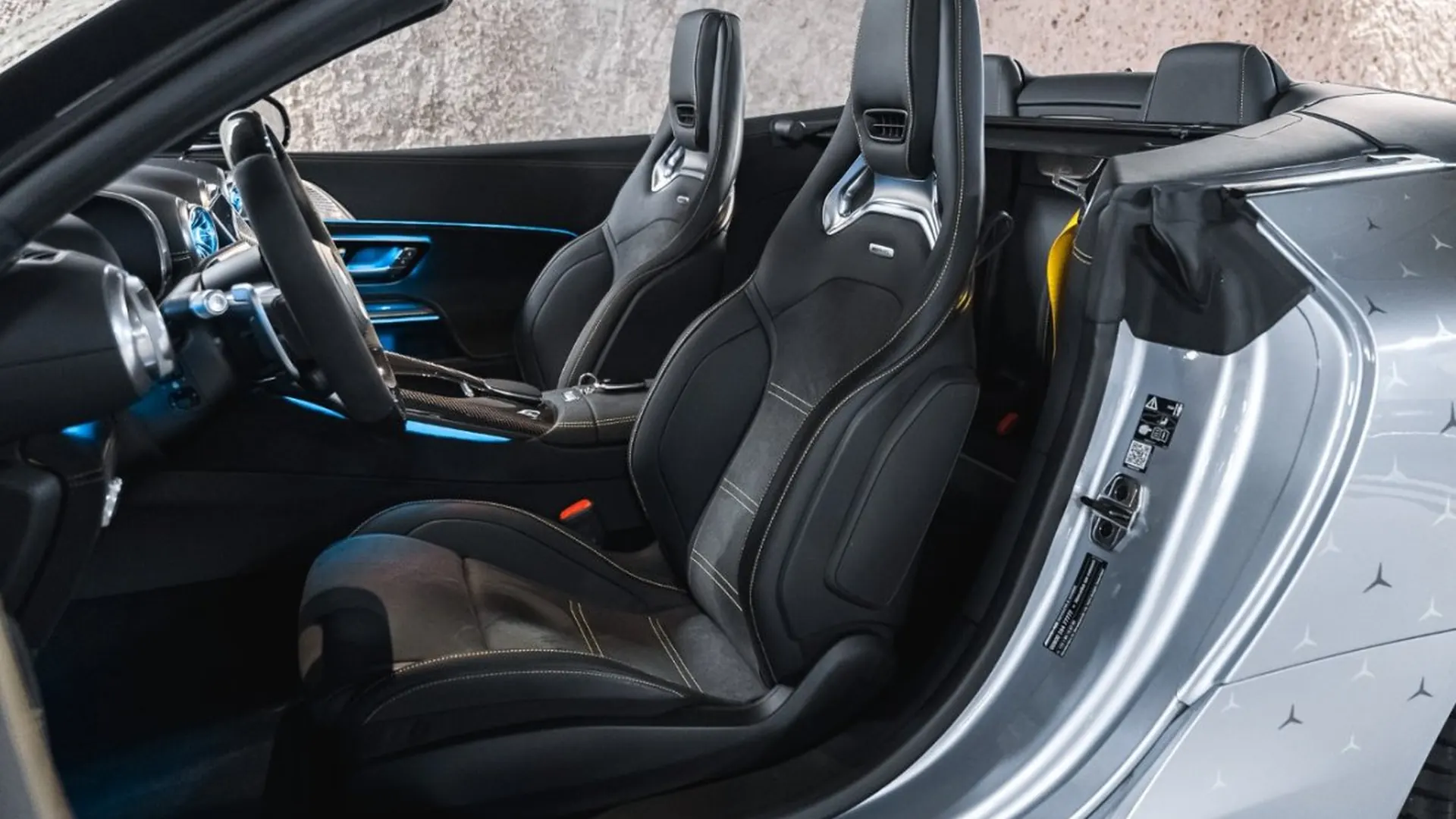 Mercedes-Benz SL — photo 31