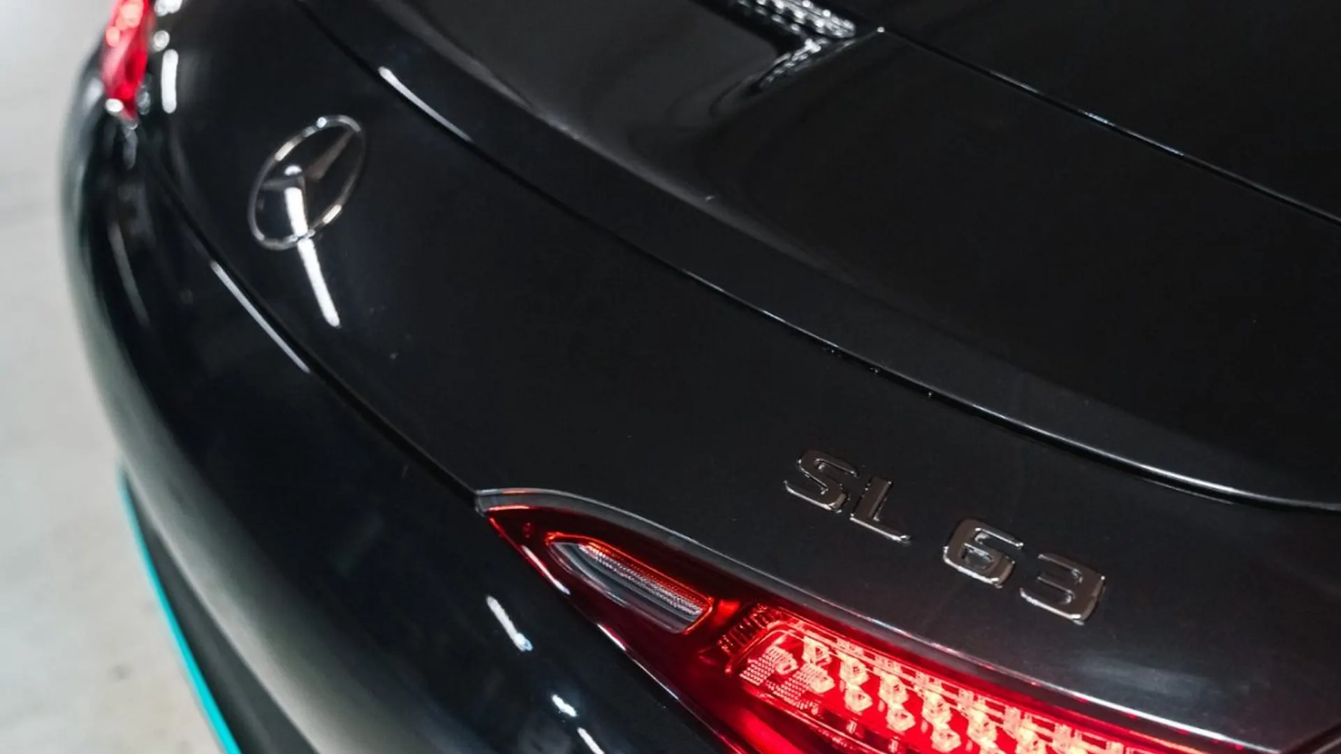 Mercedes-Benz SL — photo 24