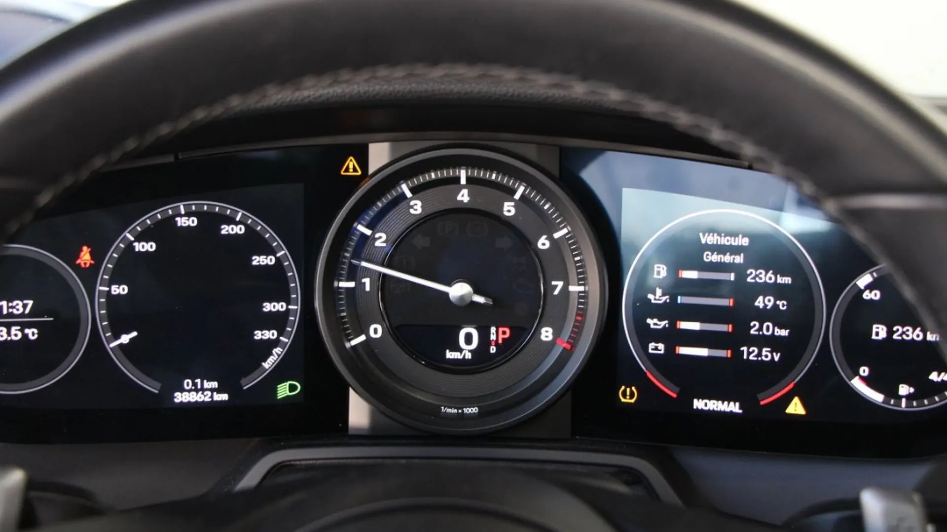 Porsche 911 — photo 14