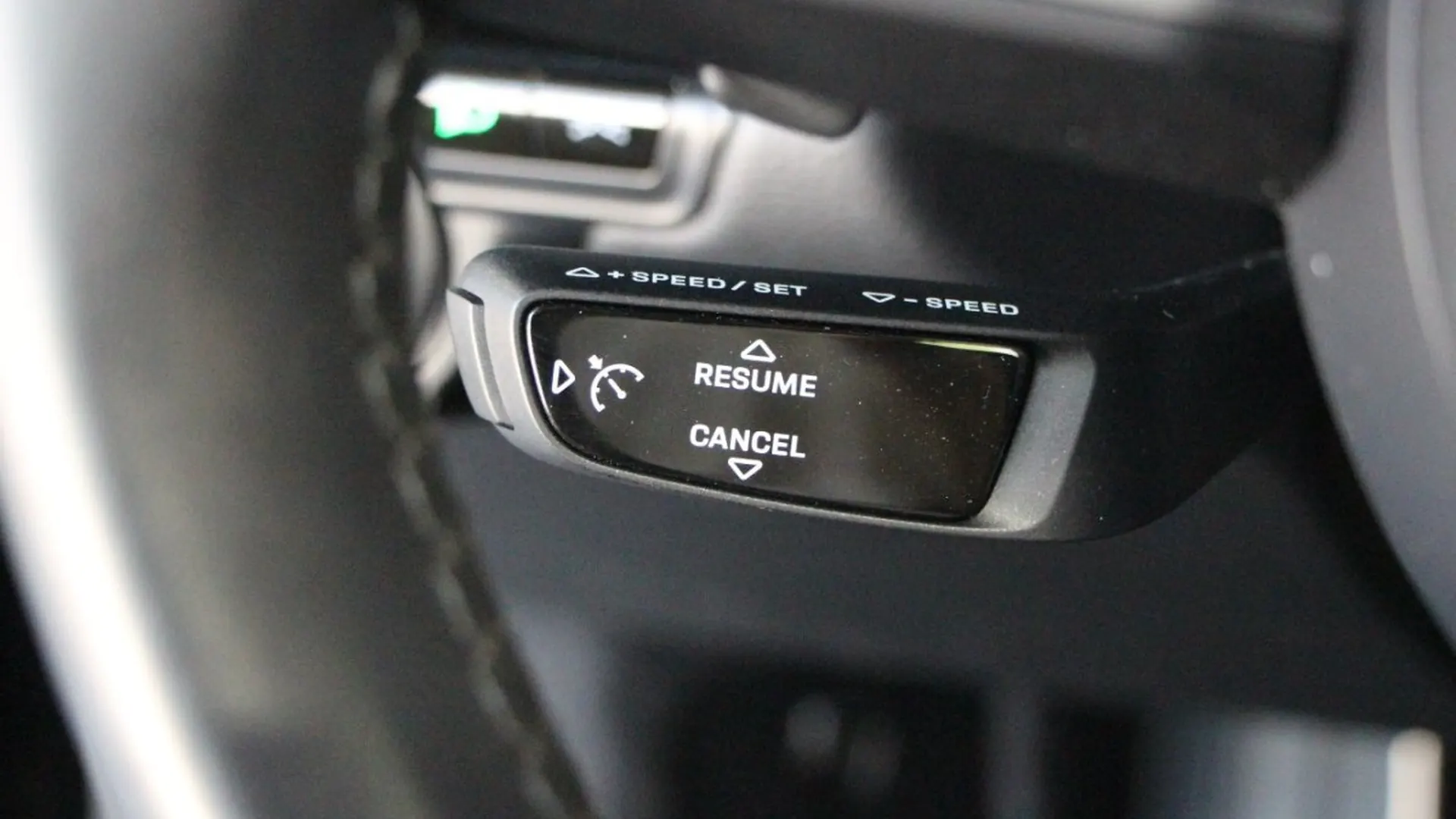 Porsche 911 — photo 16