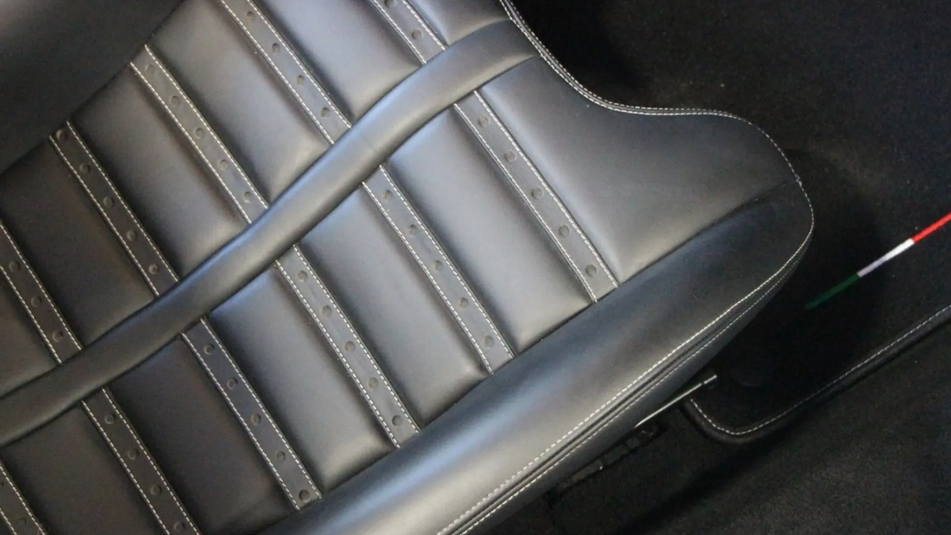 Ferrari 488 — photo 23