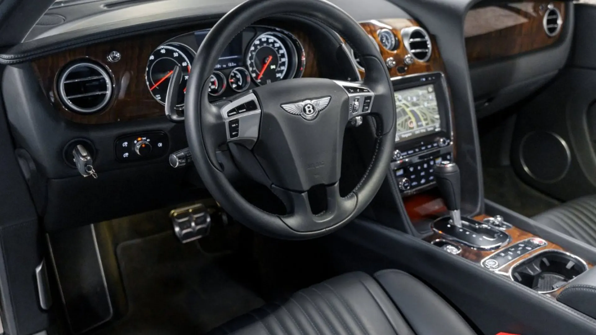 Bentley Continental — photo 25