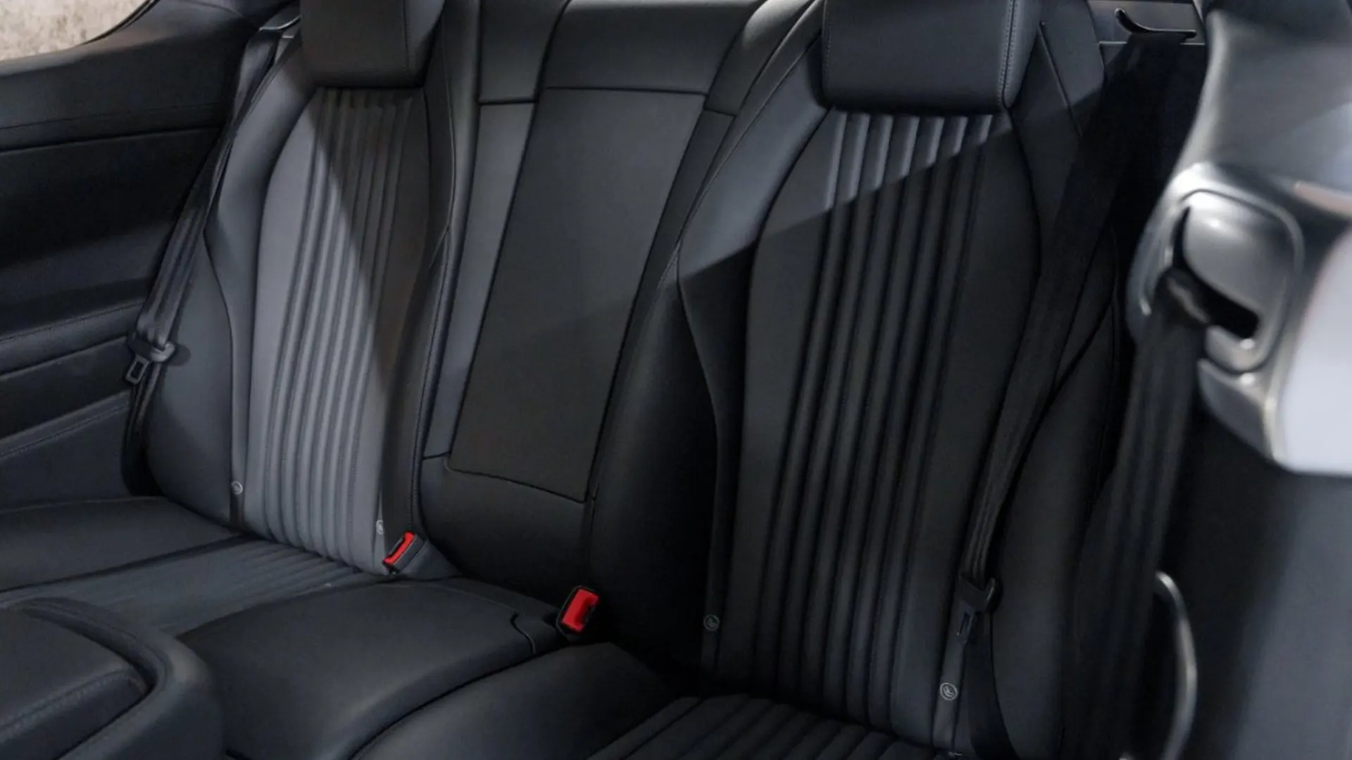 Bentley Continental — photo 36