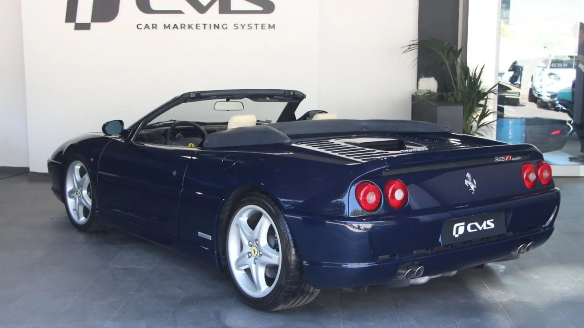 Ferrari F355 — photo 4