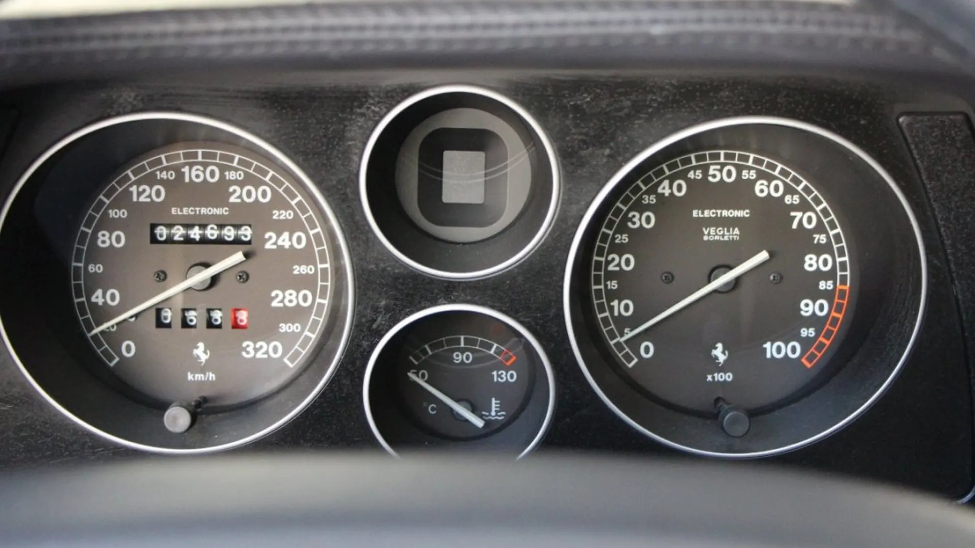 Ferrari F355 — photo 24